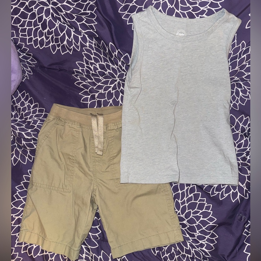 Boys Size 4-5 Top and Shorts
